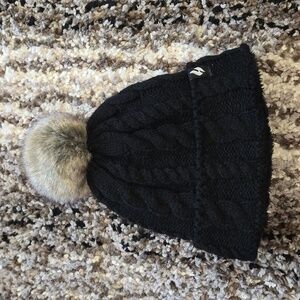 Black Hat Fluffy on the Inside